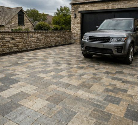 Rusty Stone Tumbled Porcelain Pavers thumbnail 4
