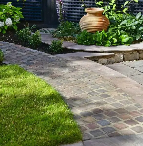 Autumn Brown Sandstone Paving thumbnail 9