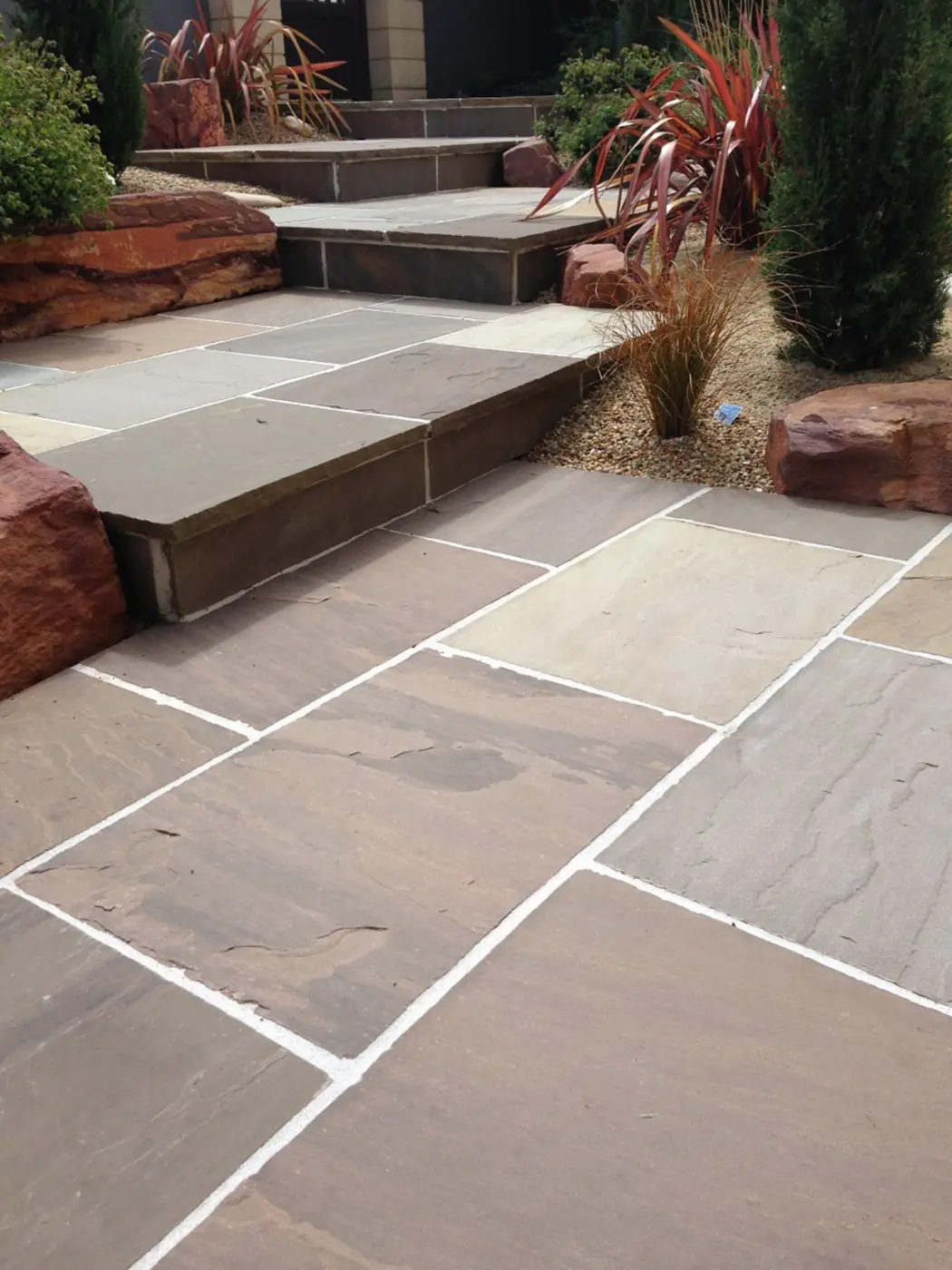 Autumn Brown Sandstone Paving thumbnail 4