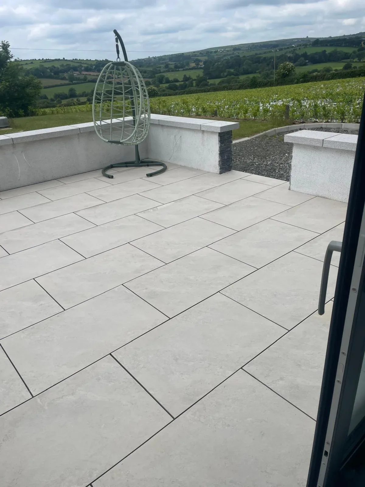 Himalayan White Porcelain Paving