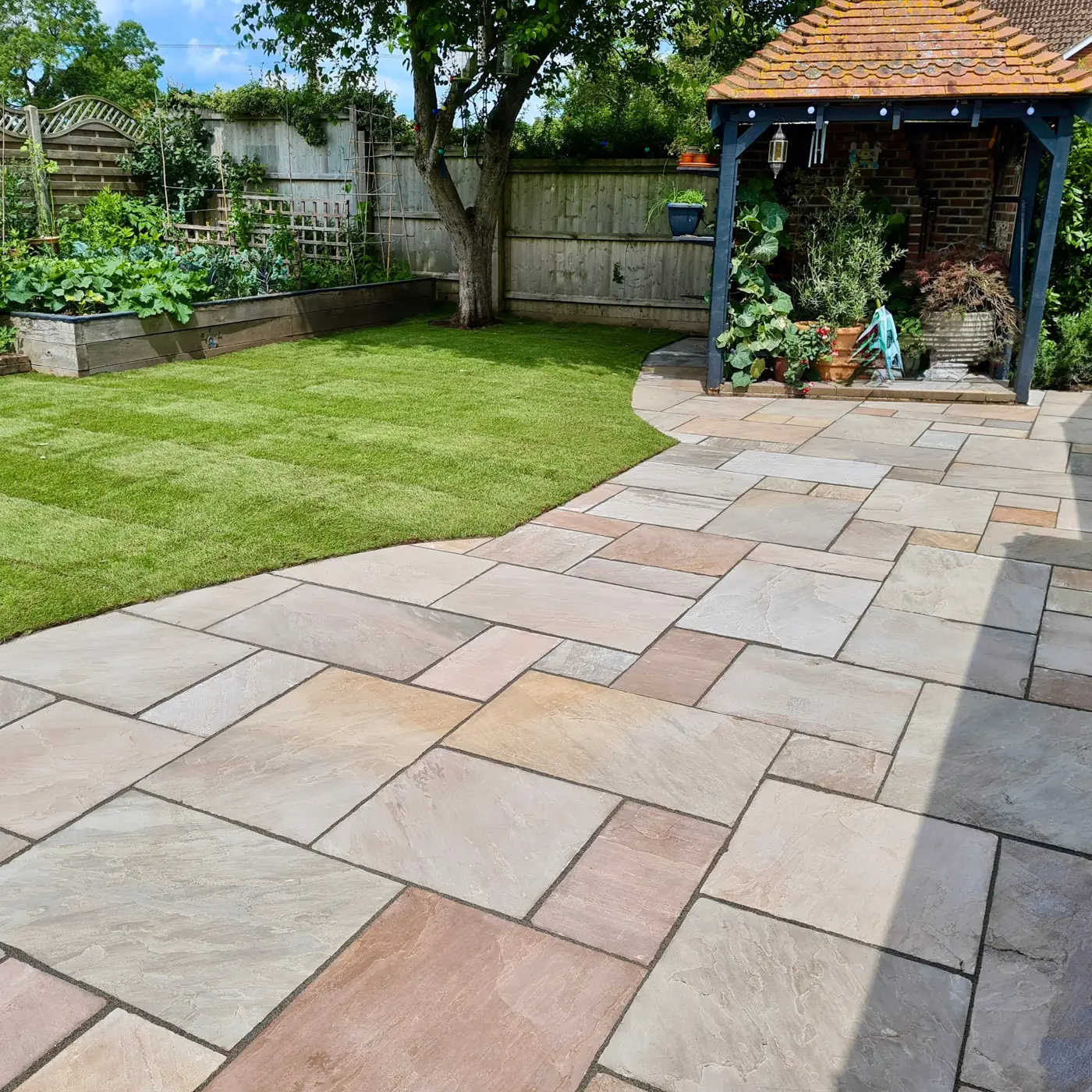 Autumn Brown Sandstone Paving