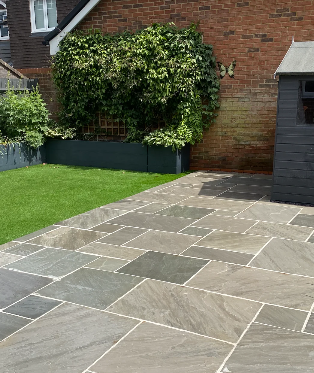 Kandla Grey Sandstone Paving thumbnail 6