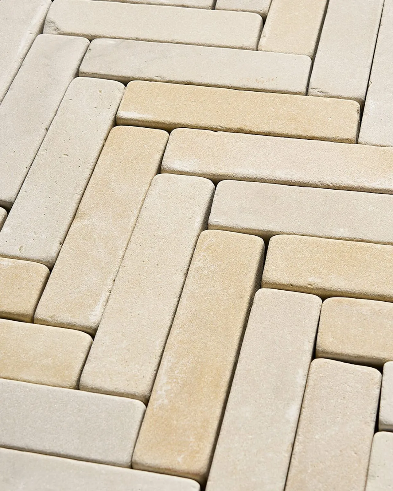 Mint Sandstone Cobbles