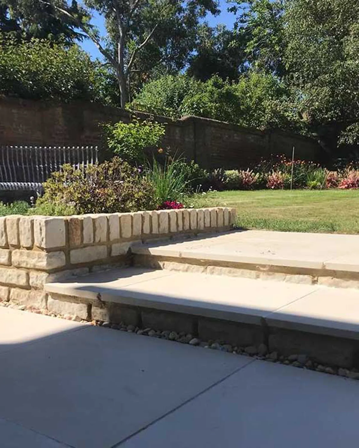 Mint Sandstone Walling Bricks